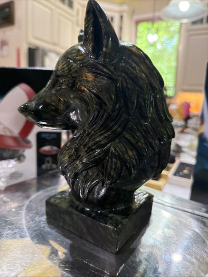 Hand-Carved Jade Wolf Head Sculpture — 9 lb Natural Stone