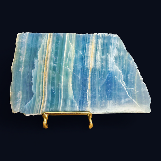 zExclusive Vintage Artisan Collectible — Curator-Grade Piece | zExclusive
